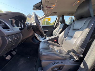 Volvo XC60 XC 60 XC60 Summum 2WD