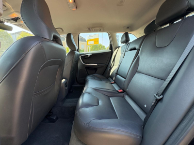Volvo XC60 XC 60 XC60 Summum 2WD