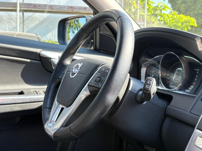 Volvo XC60 XC 60 XC60 Summum 2WD