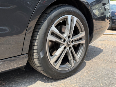 Mercedes-Benz E 400 E T-Modell E 400 d 4Matic