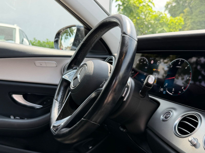 Mercedes-Benz E 400 E T-Modell E 400 d 4Matic