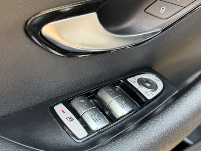 Mercedes-Benz E 400 E T-Modell E 400 d 4Matic