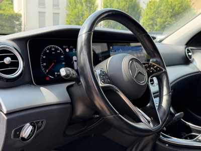 Mercedes-Benz E 400 E T-Modell E 400 d 4Matic