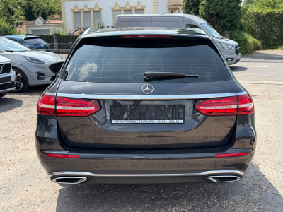Mercedes-Benz E 400 E T-Modell E 400 d 4Matic