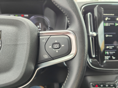 Volvo XC40 T4 RECHARGE PHEV CARPLAY GPS CAMERA SIEGES CHAUFF