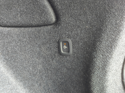 Volvo XC40 T4 RECHARGE PHEV CARPLAY GPS CAMERA SIEGES CHAUFF