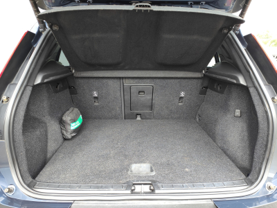 Volvo XC40 T4 RECHARGE PHEV CARPLAY GPS CAMERA SIEGES CHAUFF