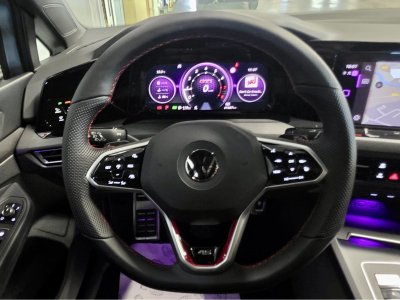 Volkswagen Golf GTI 2.0 TSI 300 CLUBSPORT ÉDITION 45 AKRAPOVIC DCC NURBURGRING PANO NAVI