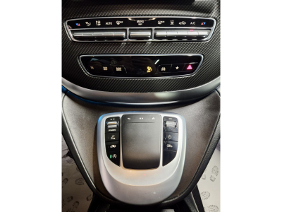 Mercedes-Benz V 250 D AMG LINE 6 SITZE BURMESTER PANO CUIR NAVI