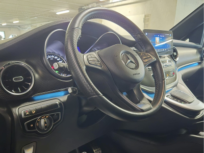 Mercedes-Benz V 250 D AMG LINE 6 SITZE BURMESTER PANO CUIR NAVI
