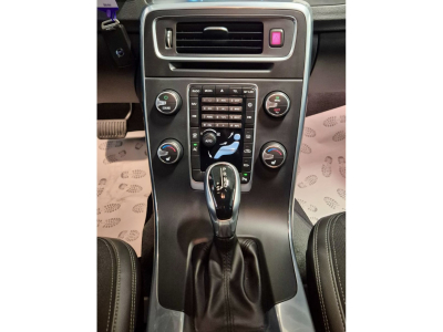 Volvo V60 Cross Country D3 GEARTRONIC CUIR NAVI