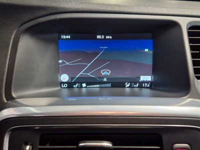 Volvo V60 Cross Country D3 GEARTRONIC CUIR NAVI