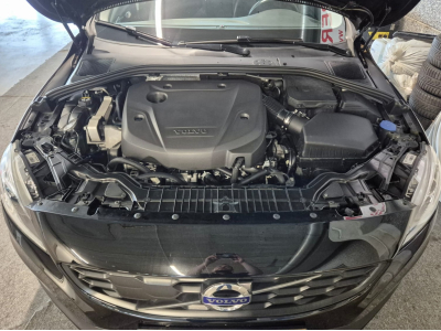Volvo V60 Cross Country D3 GEARTRONIC CUIR NAVI