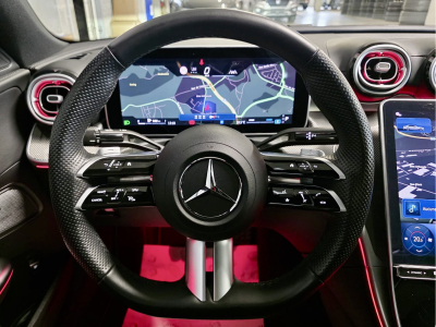 Mercedes-Benz C 180 AMG LINE PANO CUIR NAVI 1 HAND