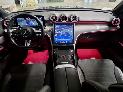 Mercedes-Benz C 180 AMG LINE PANO CUIR NAVI 1 HAND