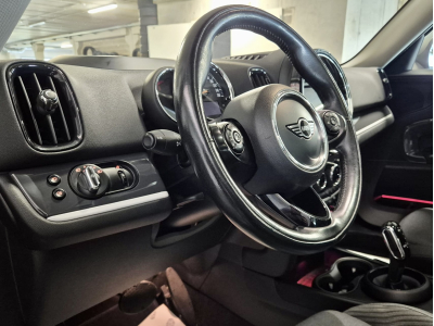 MINI Cooper SD Countryman ALL4 HEAD UP PANO LED NAVI