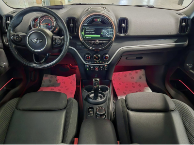 MINI Cooper SD Countryman ALL4 HEAD UP PANO LED NAVI