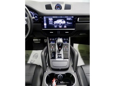 Porsche Cayenne 4.0 TURBO PSCB SPORT DESIGN CARBON APPROVED Hinterradlenkung Roues Directionnels arrière