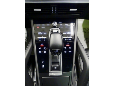 Porsche Cayenne 4.0 TURBO PSCB SPORT DESIGN CARBON APPROVED Hinterradlenkung Roues Directionnels arrière