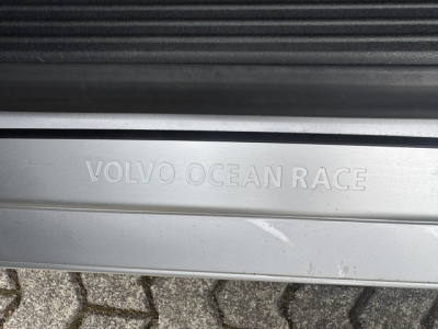 Volvo V40 VOLVO V40 OCEAN RACE 2.0 D LEDER LED NAVI AHK