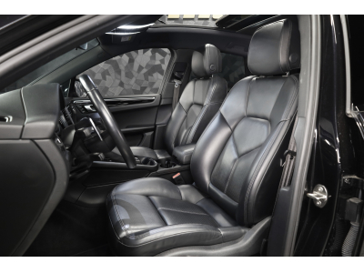 Porsche Macan III S
