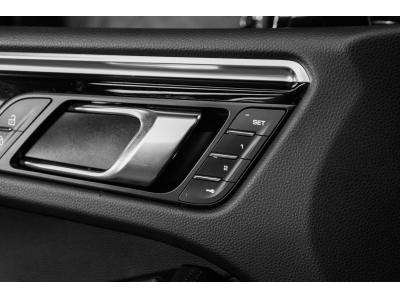 Porsche Macan III S