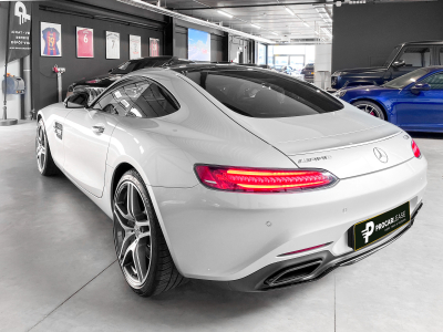Mercedes-Benz AMG GT S AMG RIDE CONTROL° AMG 19° BURMESTER°