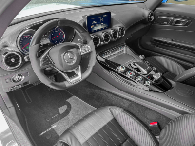 Mercedes-Benz AMG GT S AMG RIDE CONTROL° AMG 19° BURMESTER°