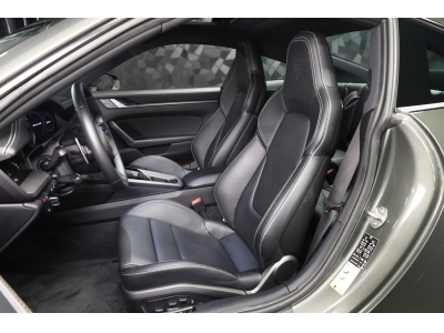 Porsche 992 .1 Carrera 4S Coupé PDK