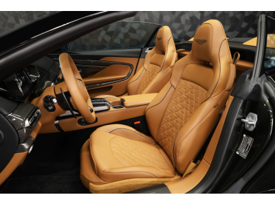 Aston Martin Vanquish Volante V12 Twin Turbo - Minotaur Green