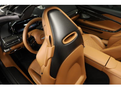 Aston Martin Vanquish Volante V12 Twin Turbo - Minotaur Green