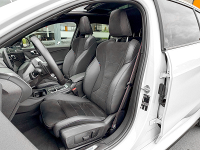 BMW 120 120 i Limousine 120 M Sport/Mild Hybride