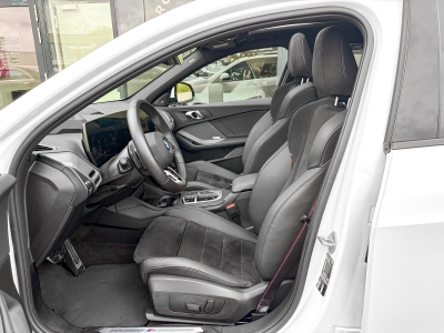 BMW 120 120 i Limousine 120 M Sport/Mild Hybride
