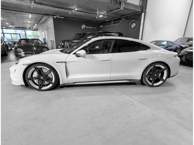 Porsche Taycan PORSCHE TAYCAN TURBO /APPROVED/ PURE WHITE | SPORT CHRONO | TOIT PANO | 21