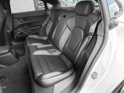 Porsche Taycan PORSCHE TAYCAN TURBO /APPROVED/ PURE WHITE | SPORT CHRONO | TOIT PANO | 21