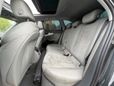Audi A4 Allroad quattro 45 TFSI 180 KW / Pano /