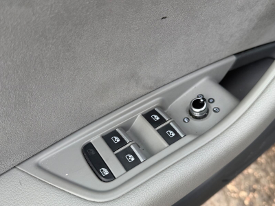 Audi A4 Allroad quattro 45 TFSI 180 KW / Pano /
