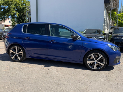 Peugeot 308 GT 165PS/Panoramdach/Navi/Automatik/1.Hand/