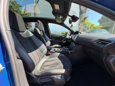 Peugeot 308 GT 165PS/Panoramdach/Navi/Automatik/1.Hand/