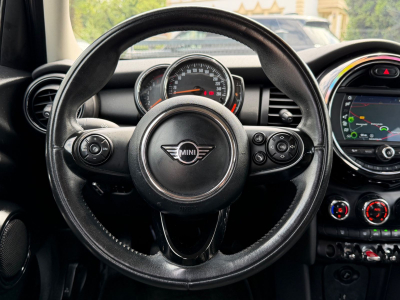 MINI One Mini 5-trg. One 1.5