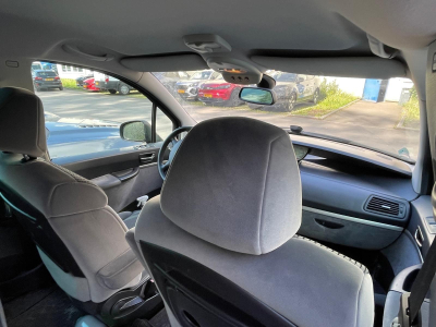 Peugeot 807 2.0 HDI Tendance/el.Turen/7xSitzer/1.Hand/