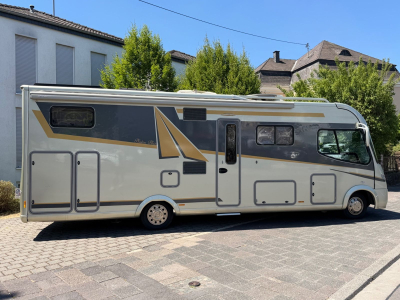 Frankia  I 8400 BD-H Platin Plus / Hubbett