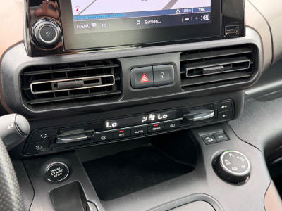 Peugeot Rifter BlueHDi 130 GT L1 5-Sitzer7AUTOMATIK/PANO