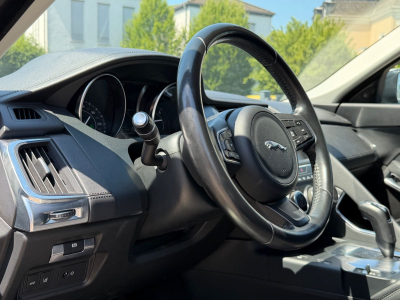 Jaguar E-Pace E-PACE S AWD /Pano/Leder/Xenon/Led/9Gang