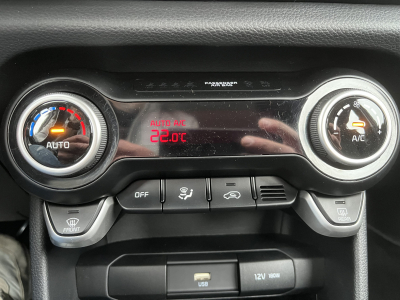 Kia Picanto 1.0i Automatique Navi Camera PDC
