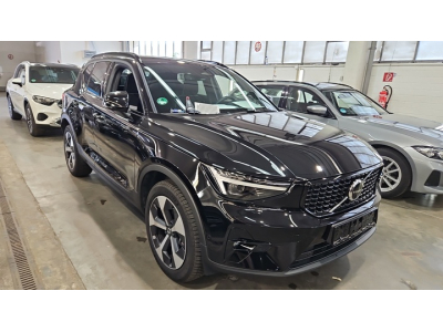 Volvo XC40 B3 Plus Dark DCT
