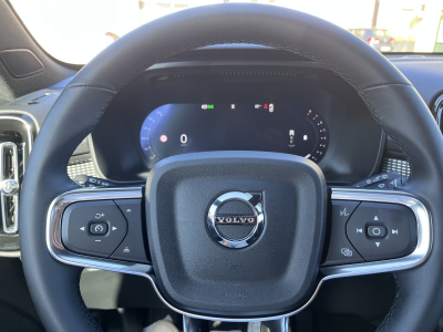 Volvo XC40 B3 Plus Dark DCT