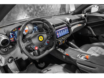Ferrari GTC4Lusso V12 - GRIGIO SILVERSTONE - PPF MAT COMPLET