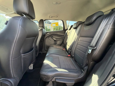 Ford Kuga Individual 4X4/132 KW/1.HAND/KAMERA/