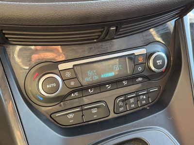 Ford Kuga Individual 4X4/132 KW/1.HAND/KAMERA/